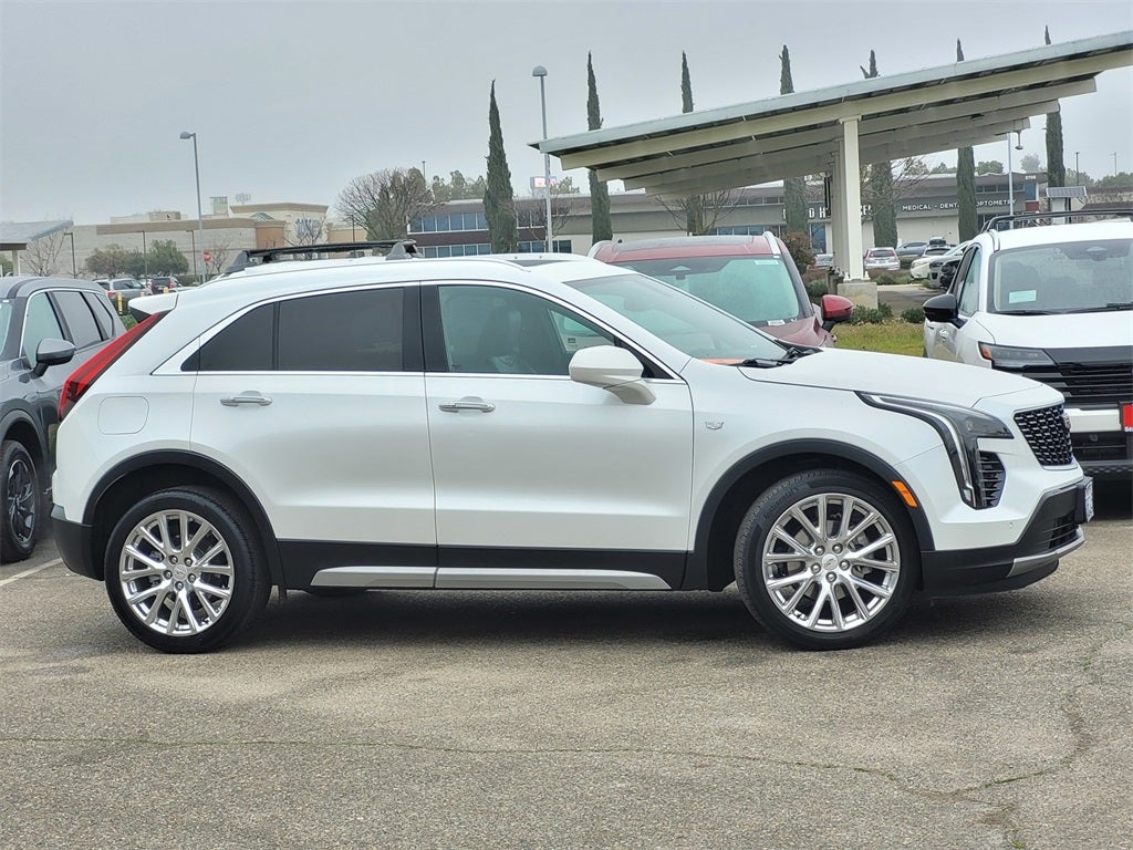 2019 Cadillac XT4 Premium Luxury