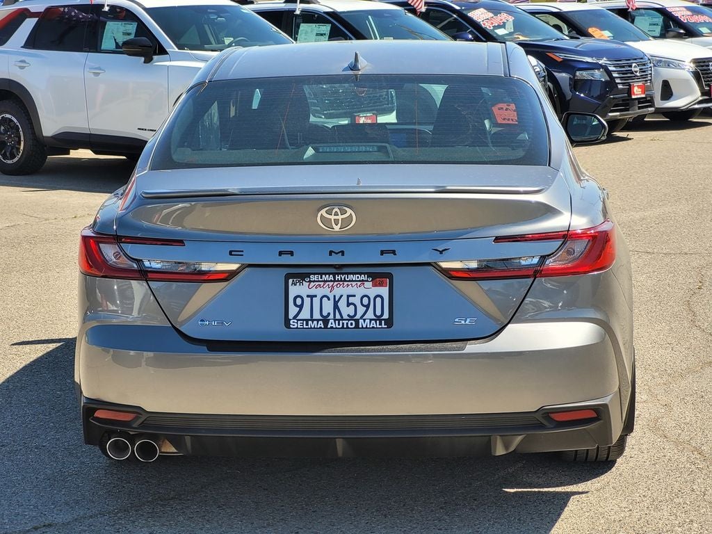 2025 Toyota Camry SE