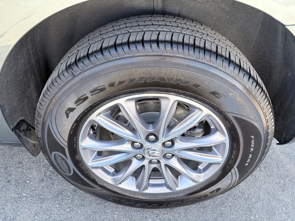 2024 Buick Enclave Essence