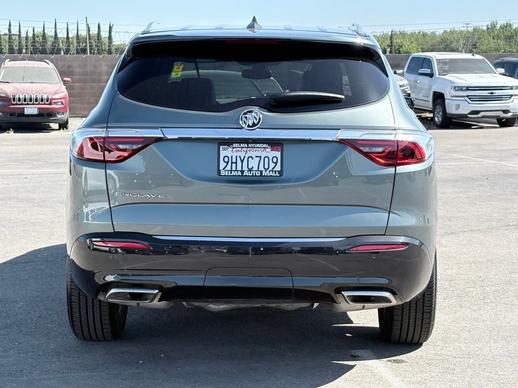 2024 Buick Enclave Essence