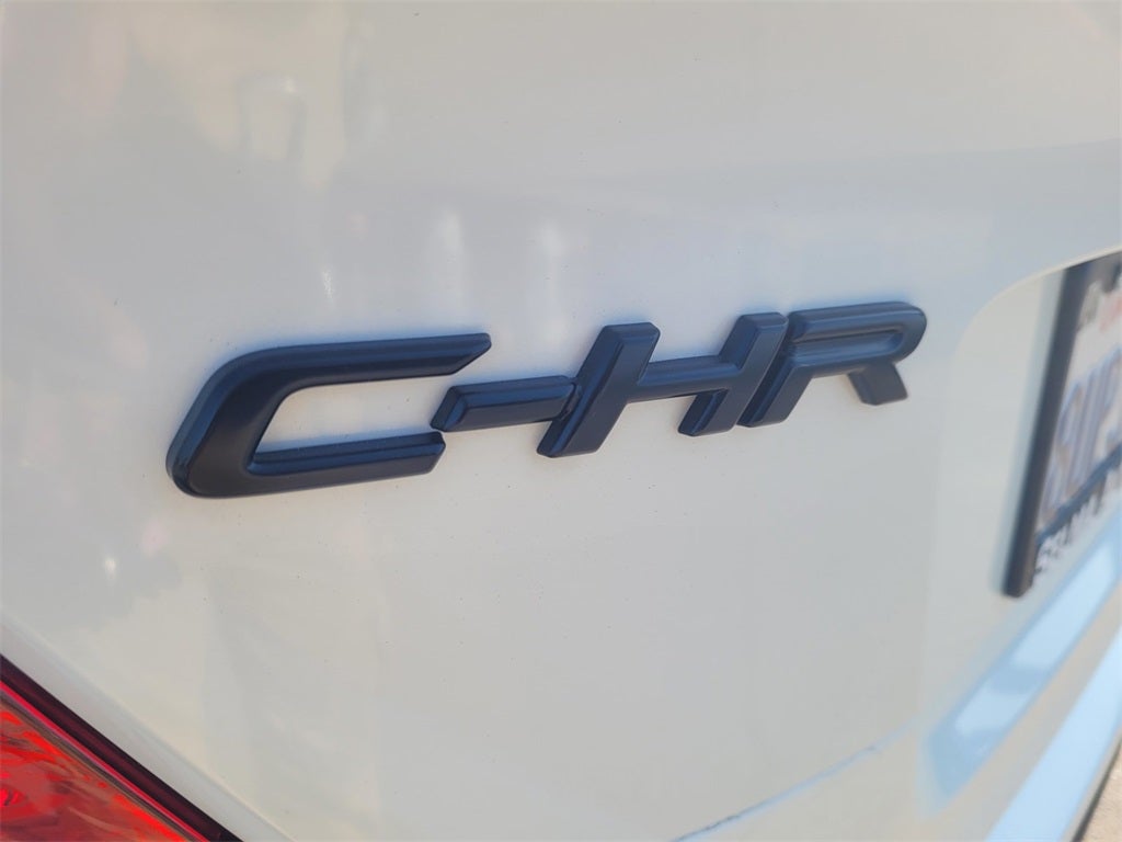 2021 Toyota C-HR LE