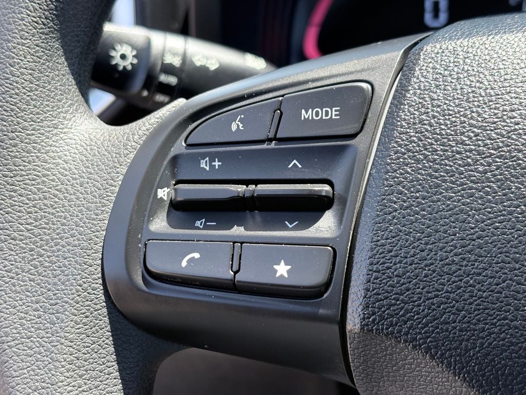 2025 Hyundai Venue SE