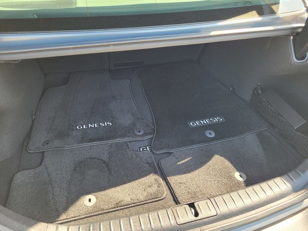 2024 Genesis G70 2.5T