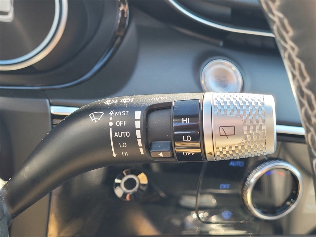 2023 Genesis GV70 2.5T