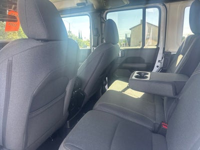 2025 Jeep Wrangler Sahara 4xe