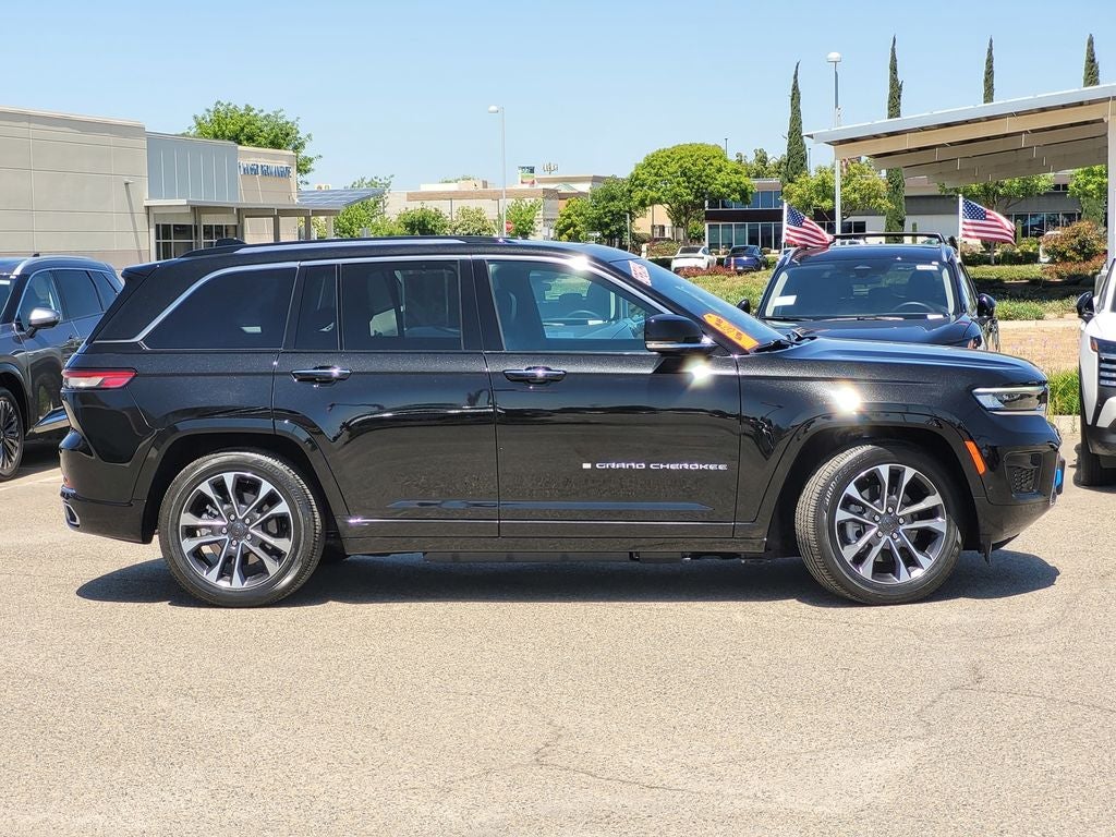 2022 Jeep Grand Cherokee Overland 4xe