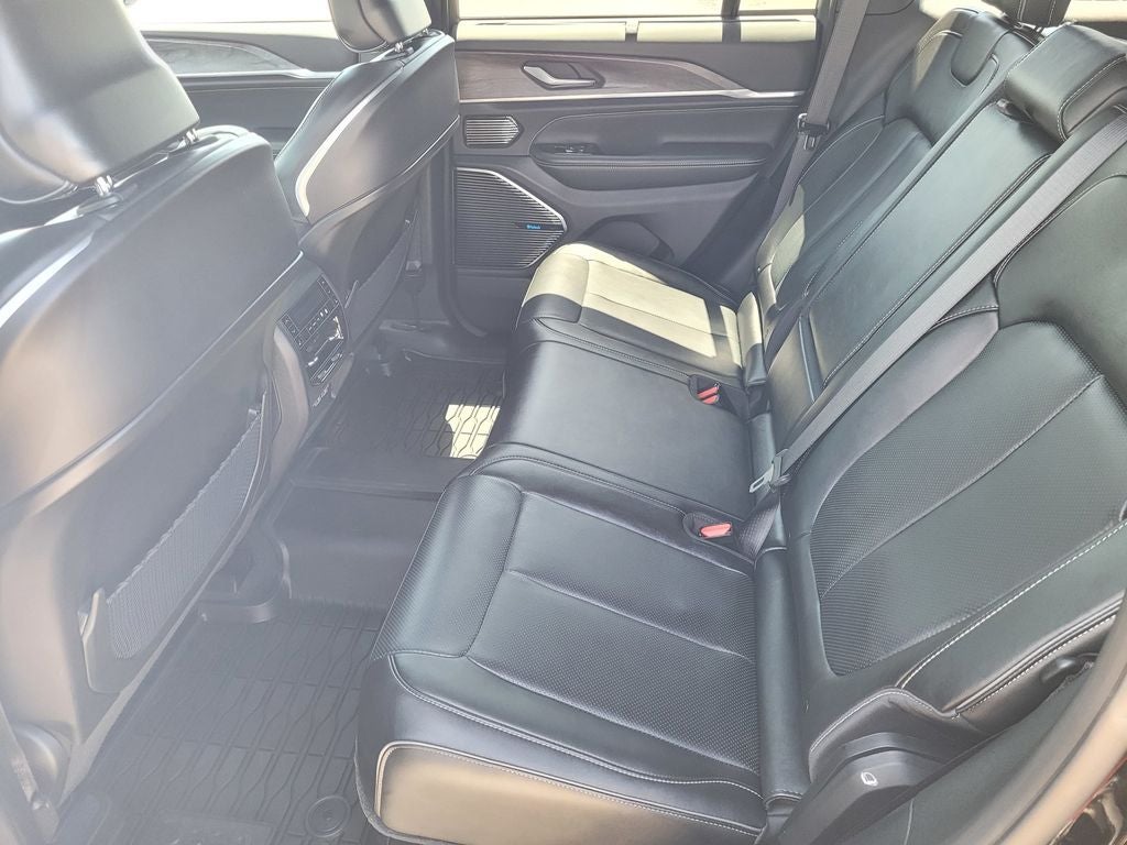 2022 Jeep Grand Cherokee Overland 4xe