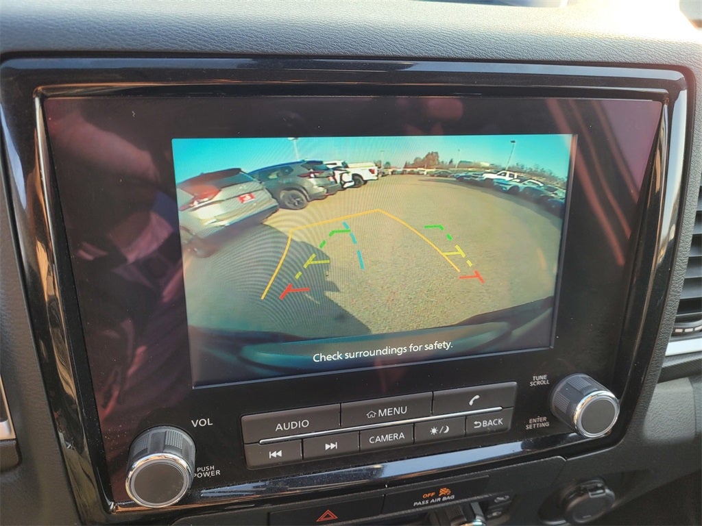 2022 Nissan Frontier SV