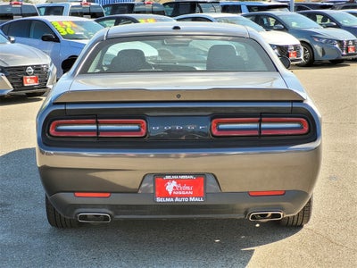 2022 Dodge Challenger SXT