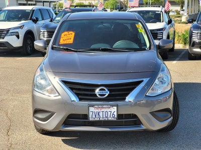 2016 Nissan Versa 1.6 SV