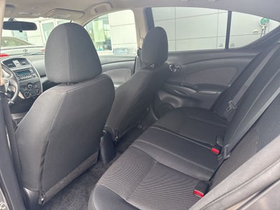 2016 Nissan Versa 1.6 SV