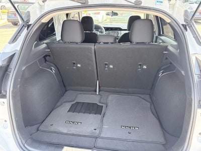 2023 Nissan Kicks S