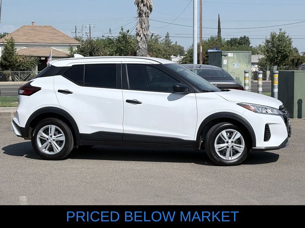 2023 Nissan Kicks S