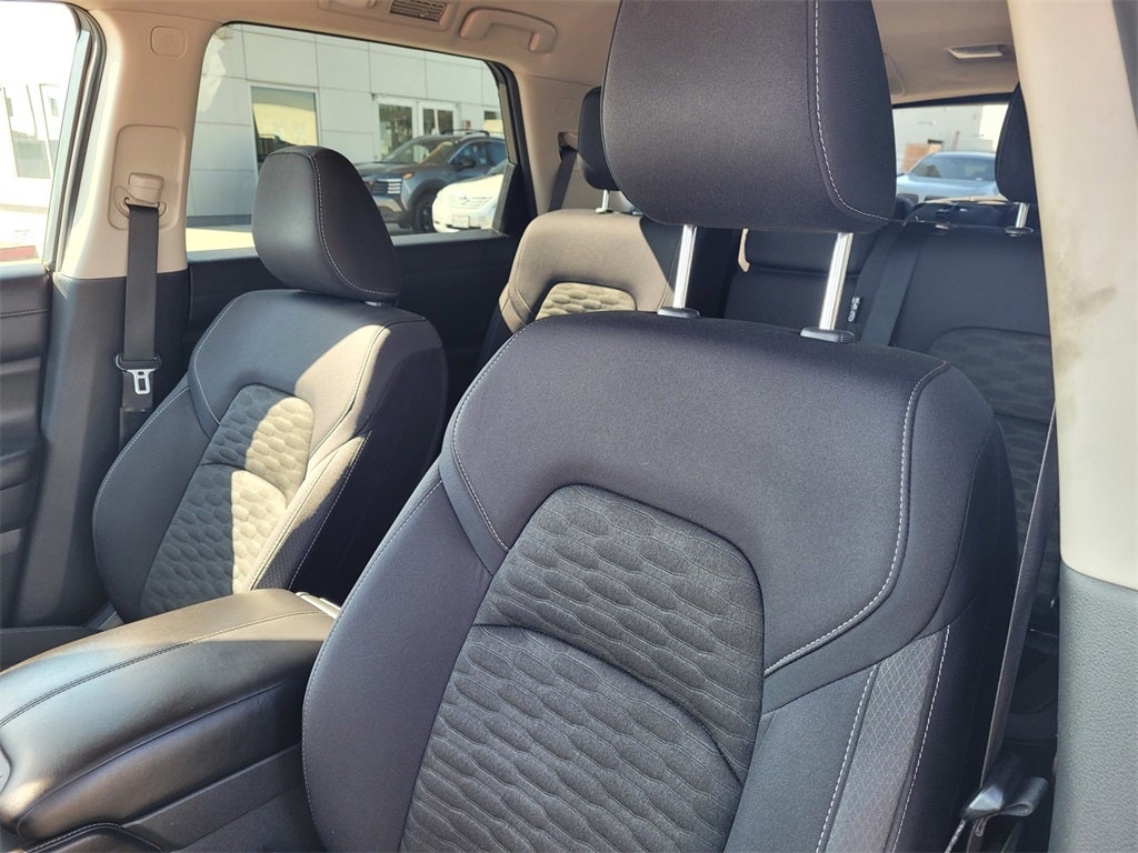 2024 Nissan Pathfinder S