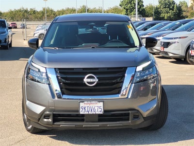 2024 Nissan Pathfinder S