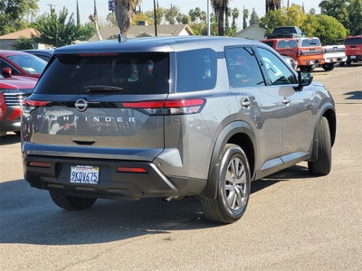 2024 Nissan Pathfinder S