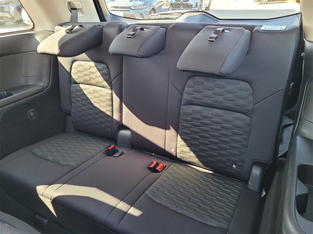 2024 Nissan Pathfinder S