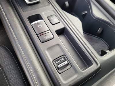 2025 Nissan Pathfinder S