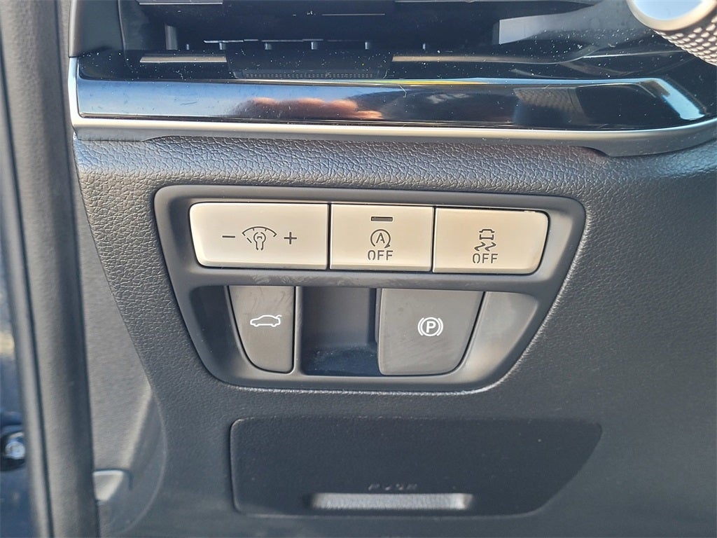 2023 Genesis G80 2.5T